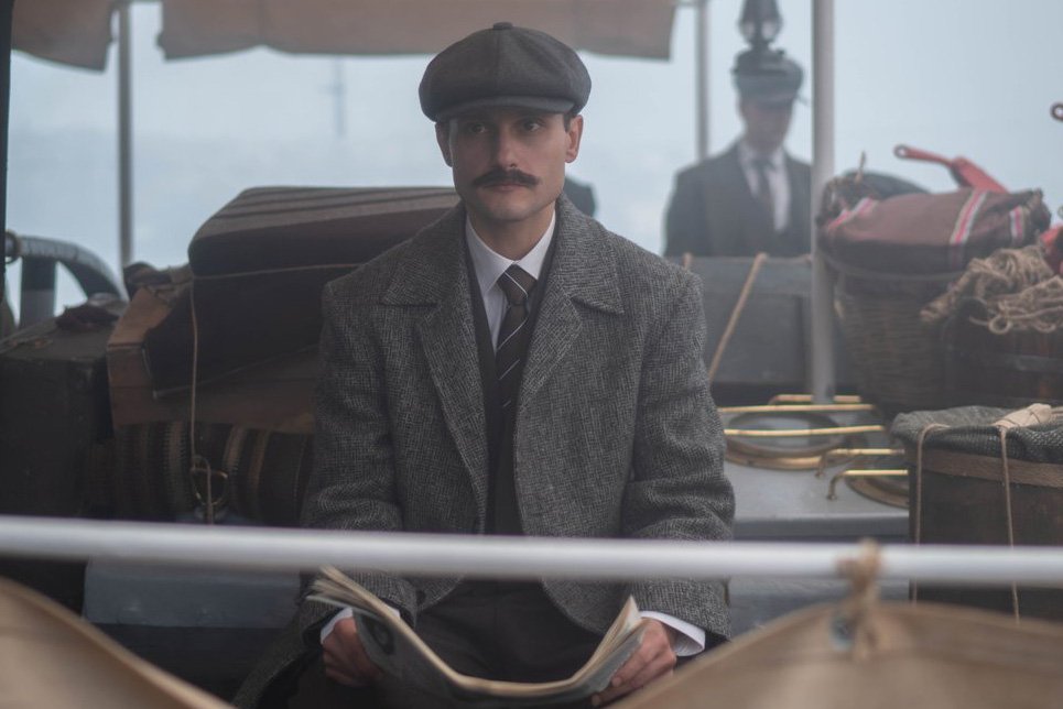 İş Bankası “O hiç ölür mü?